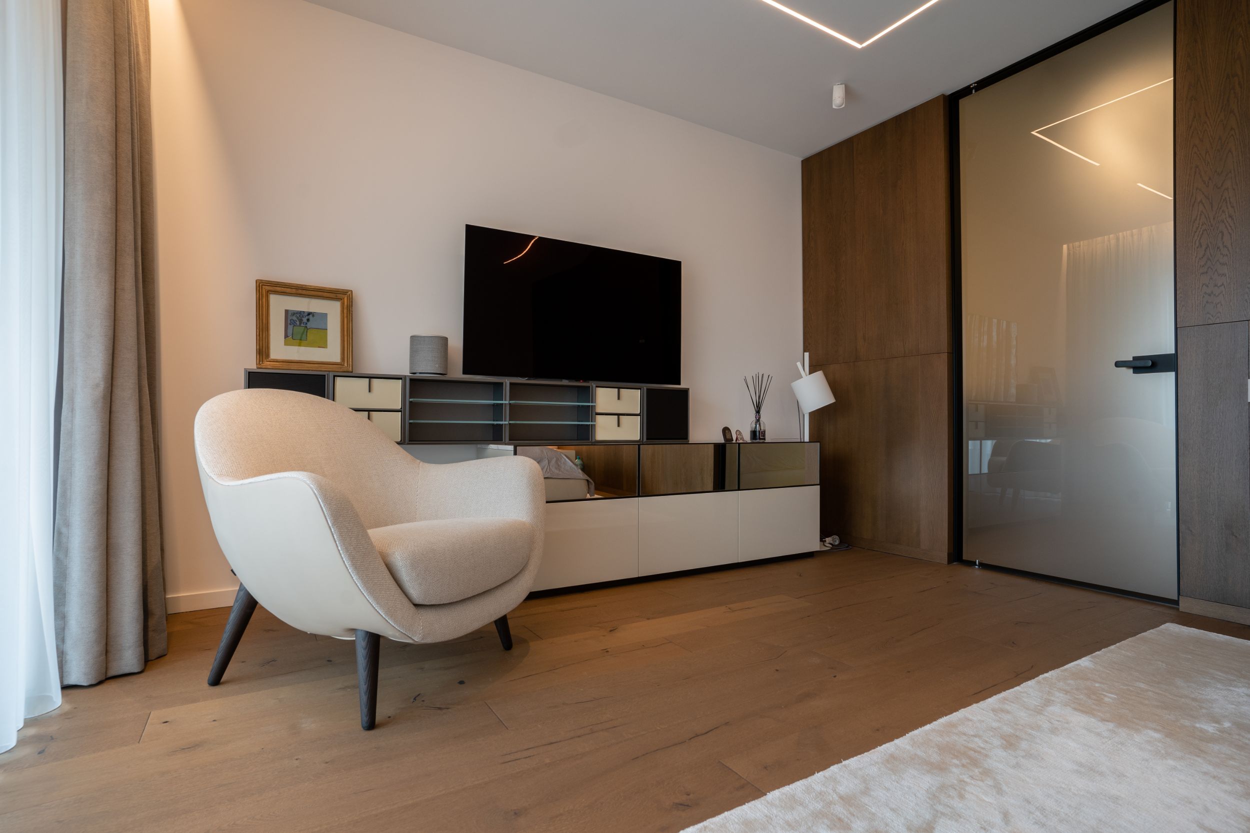 Premium interior design - Luxury Apartment Bucharest - arch. Victor Grosu - Hype Project - Poliform furniture - architect Victor Grosu